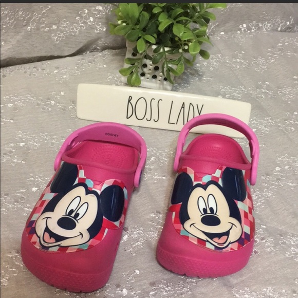 Crocs Mickey Mouse Pink Sandals Shoes - Picture 1 of 8